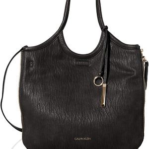 Calvin Klein new Gabrianna expandable crossbody